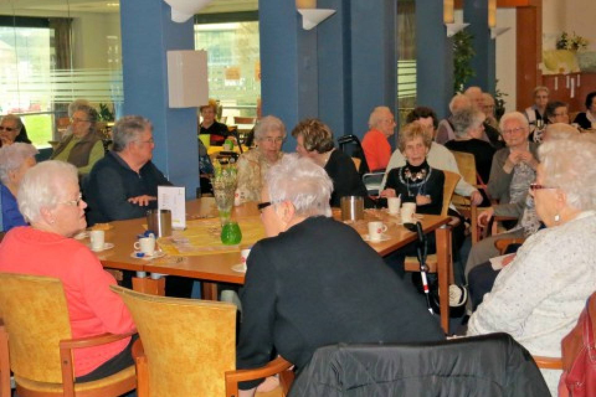 gezellige-middag-voor-het-heereveldje-797